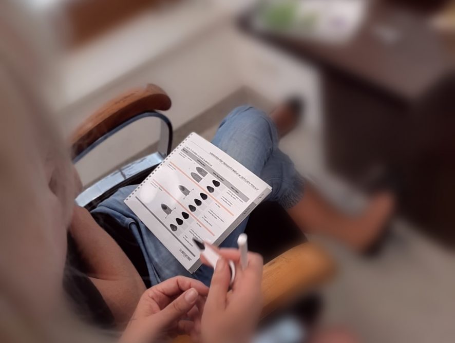 Gratis Haar -und Kopfhaut Check für Ihr Haar und ihre Kopfhaut auf IHRE Wünsche abgestimmt